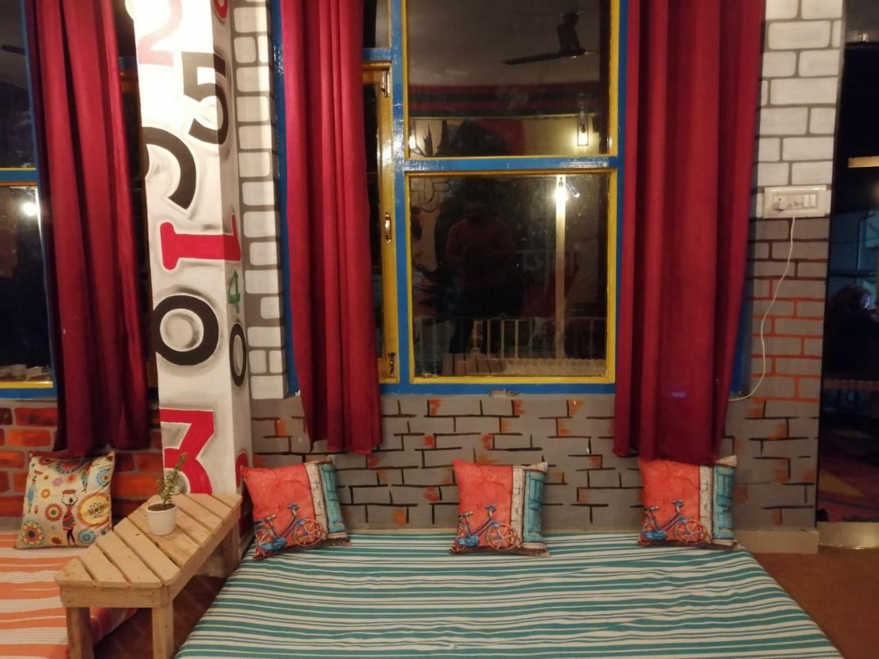 La Vaca India Mcleodganj McLeod Ganj Exterior photo